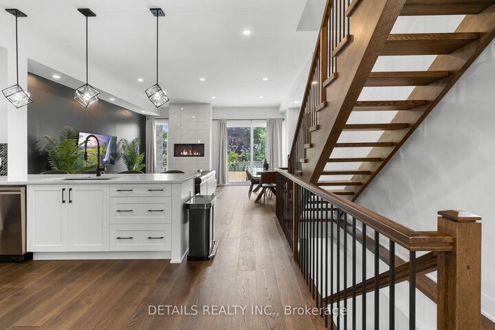 Property Photo: 2691 Violet Street ON K2B 6X1