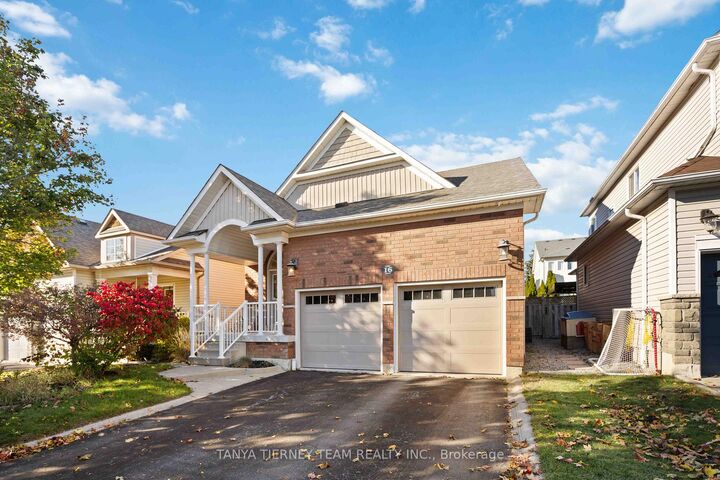 Property Photo: 16 Cody Avenue ON L1M 1K8