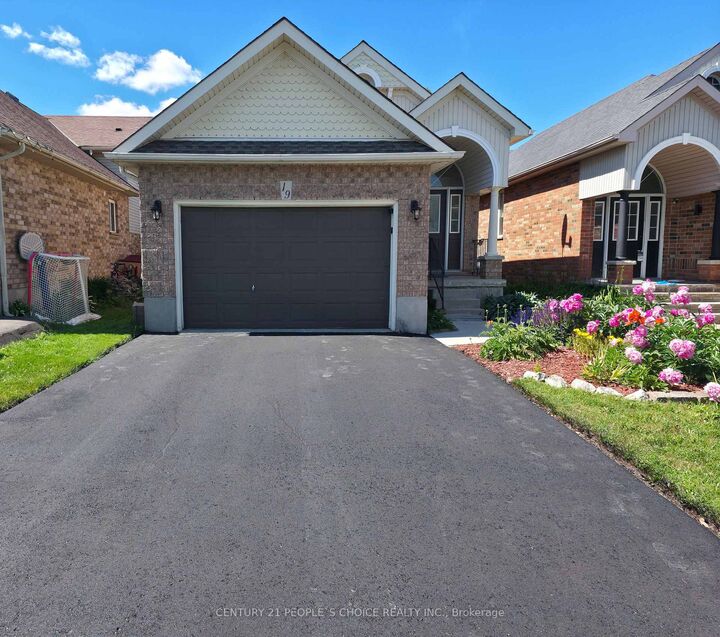 19 McKitrick Drive — photo 1
