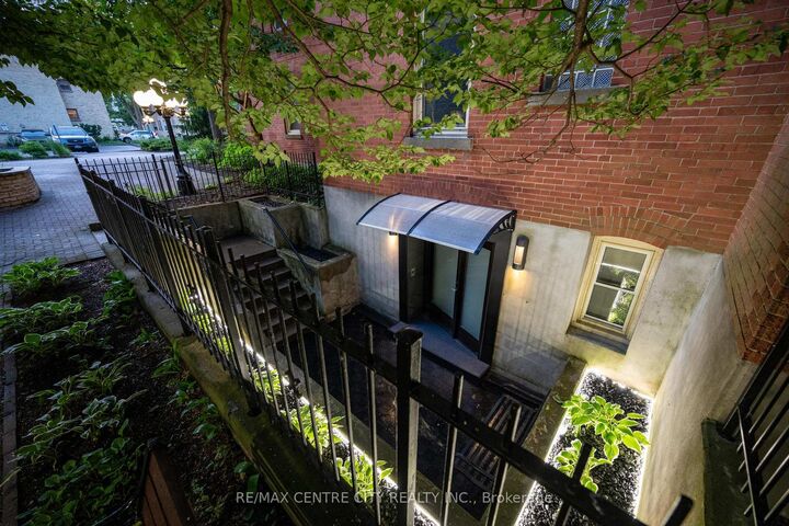 Property Photo:  280 Queens Avenue 1  ON N6B 1X3 