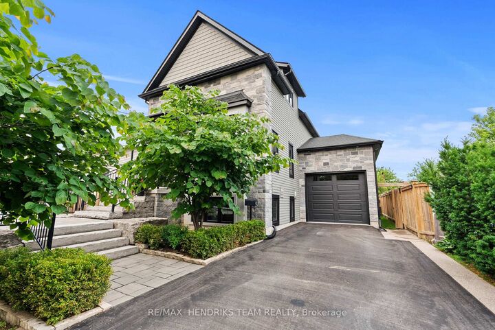 Property Photo:  8 Stanmary Drive  ON L2N 5T4 
