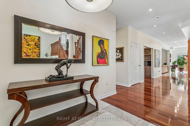 Property Photo: 4263 Couples Crescent ON L7M 4Z2