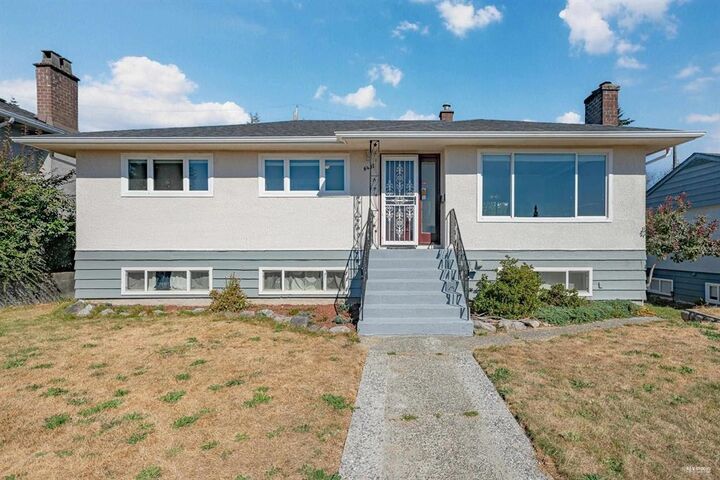 6407 Clinton Street — photo 1