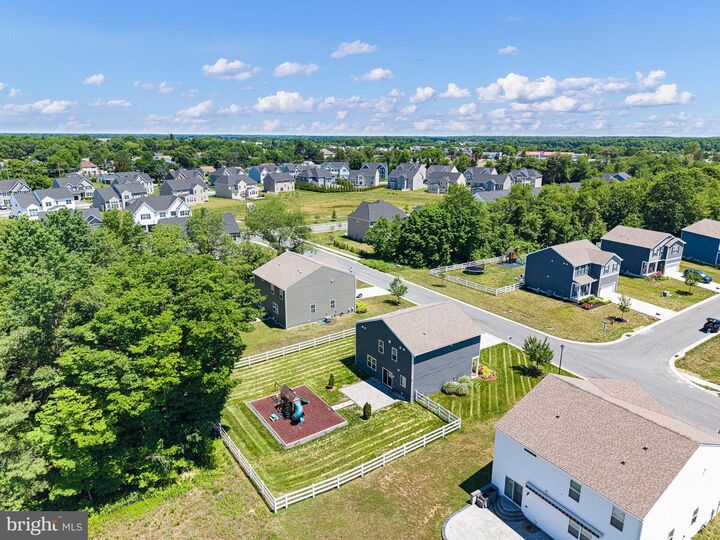 Property Photo:  879 Red Maple Road  DE 19977 