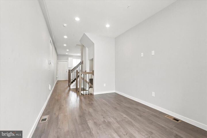 Property Photo:  2044 N 5th Street  PA 19122 