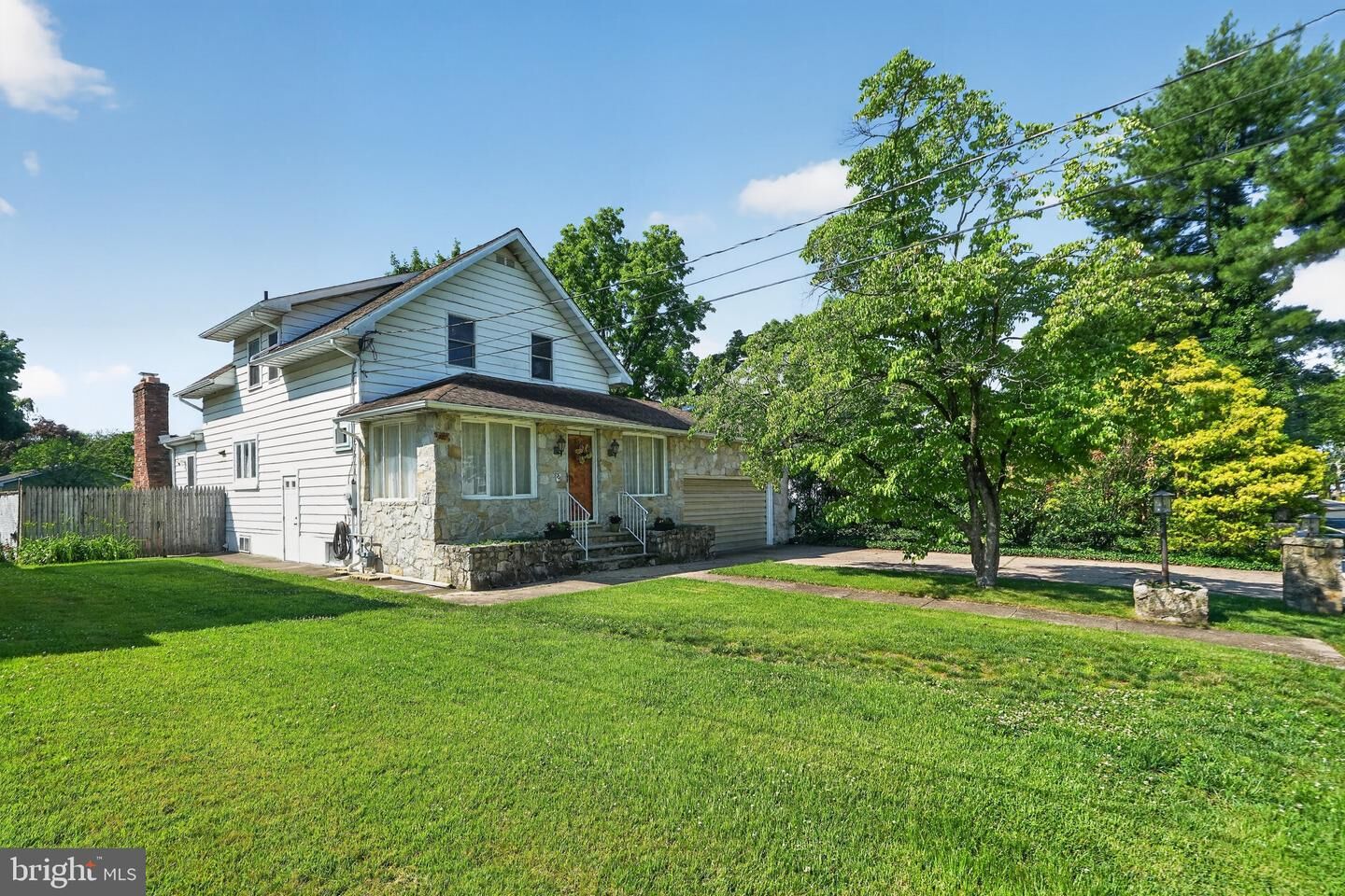 Property Photo:  706 Kings Highway  NJ 08035 