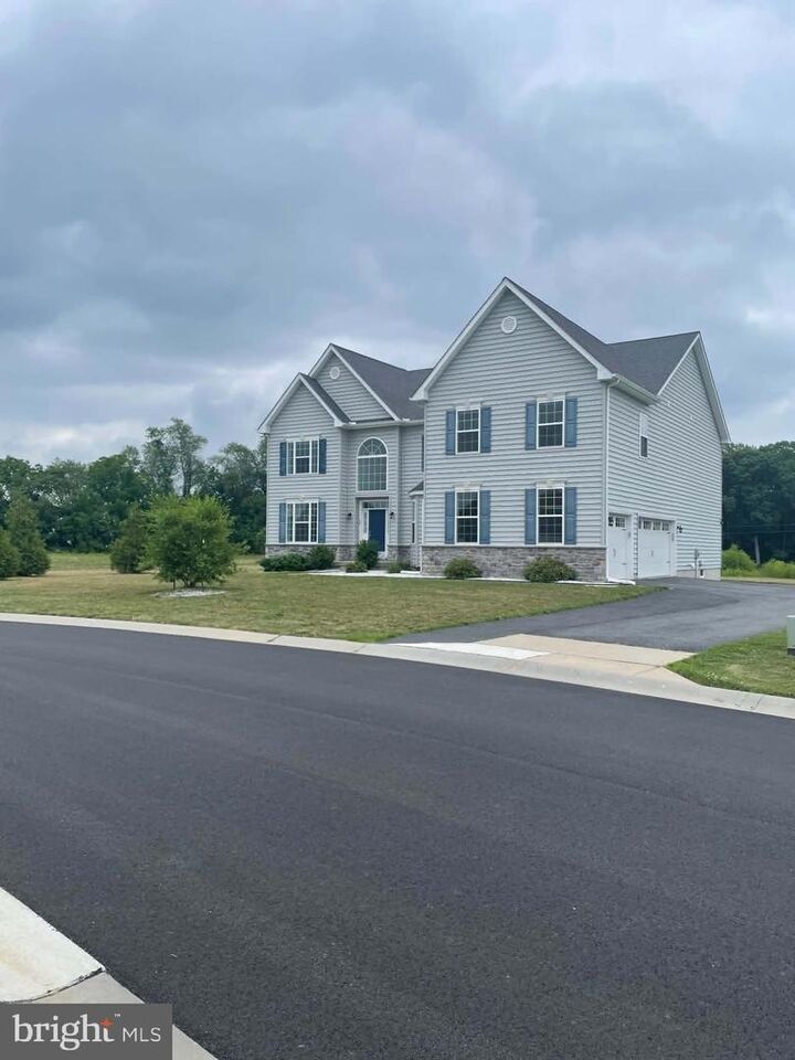 Property Photo:  48 Hardrock Drive  DE 19977 