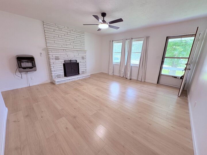 Property Photo: 42 Opalochee Drive AR 72529