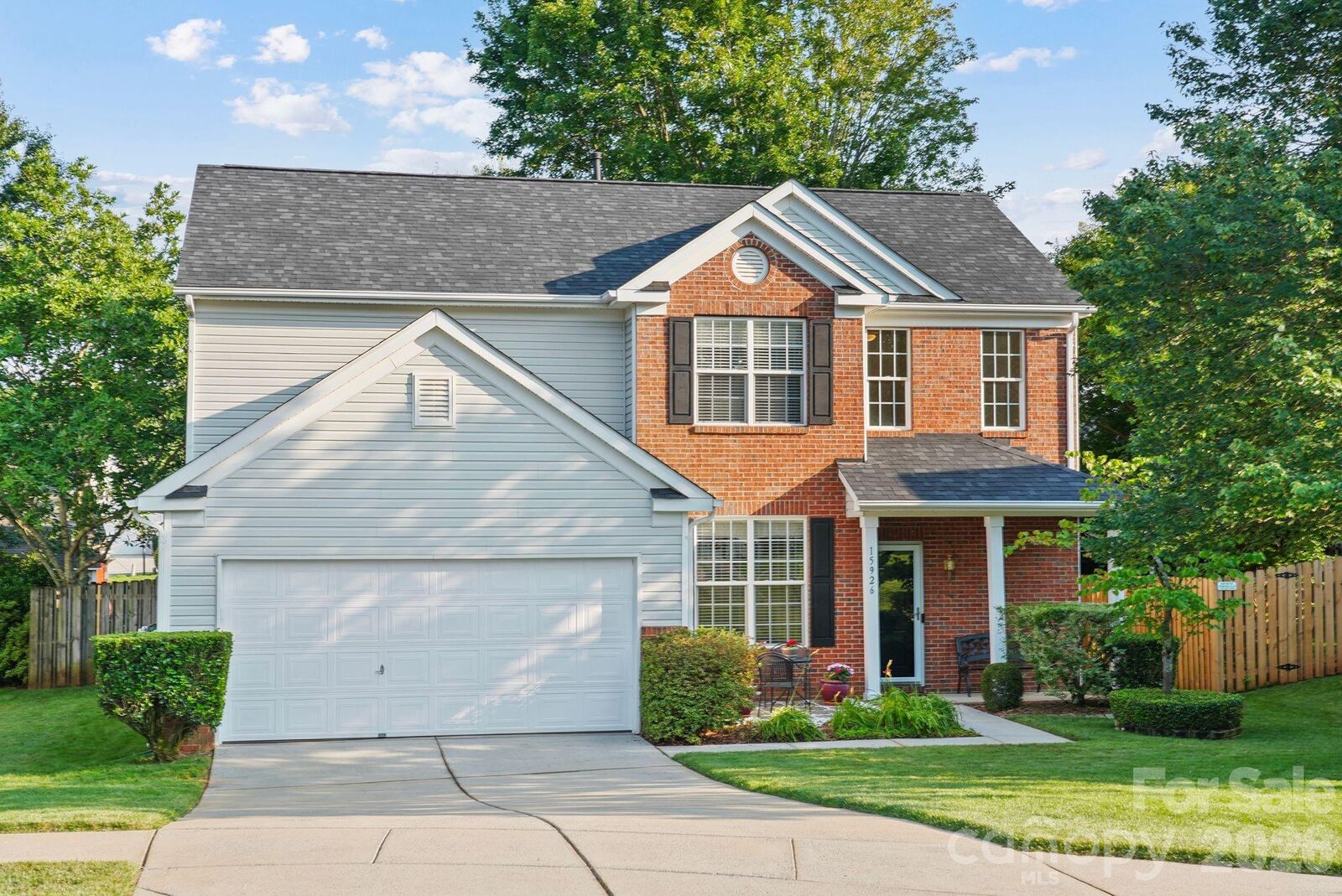 Property Photo:  15926 Bubbling Branch Lane  NC 28273 