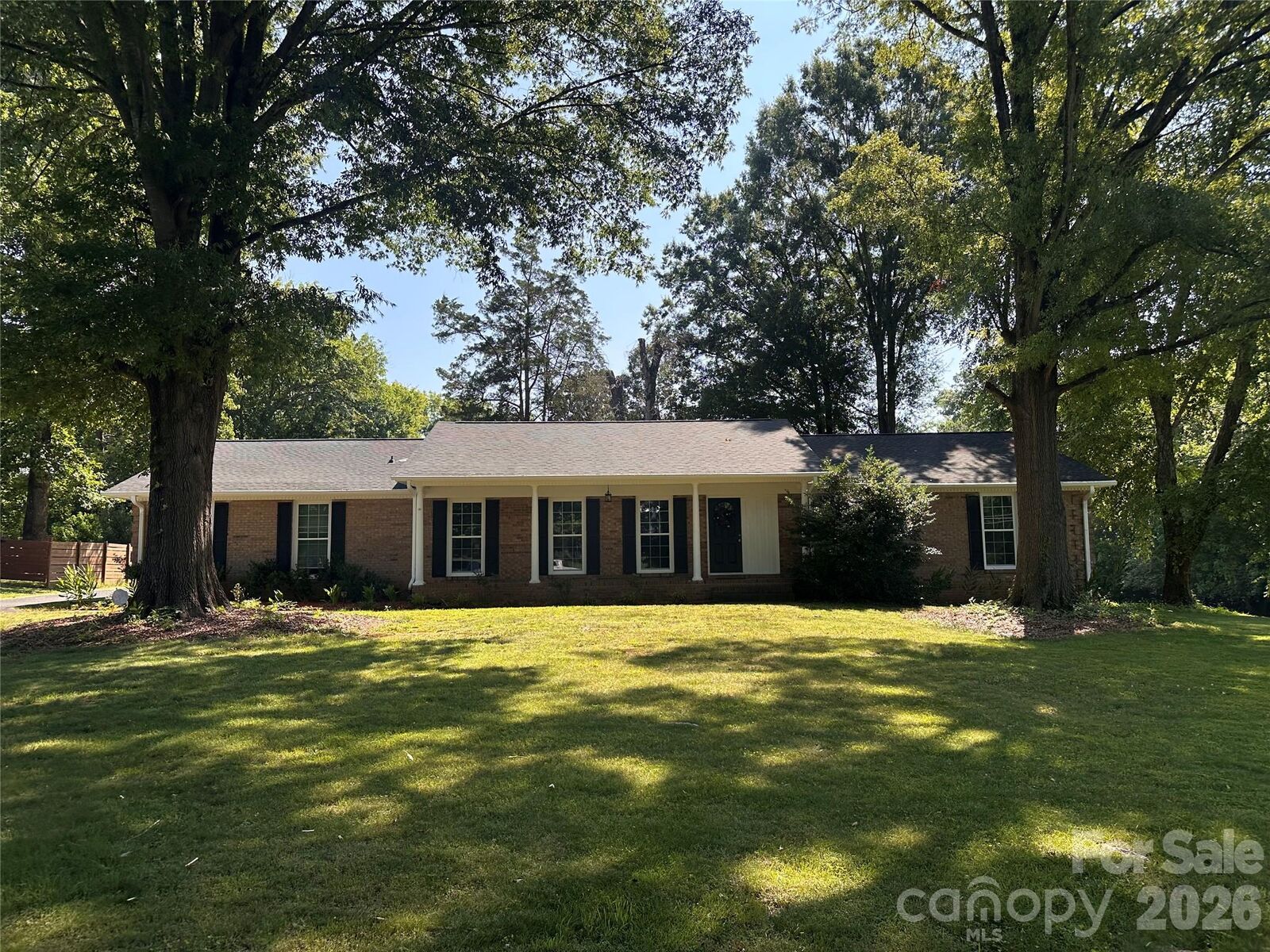 Property Photo: 5836 Lebanon Road NC 28227