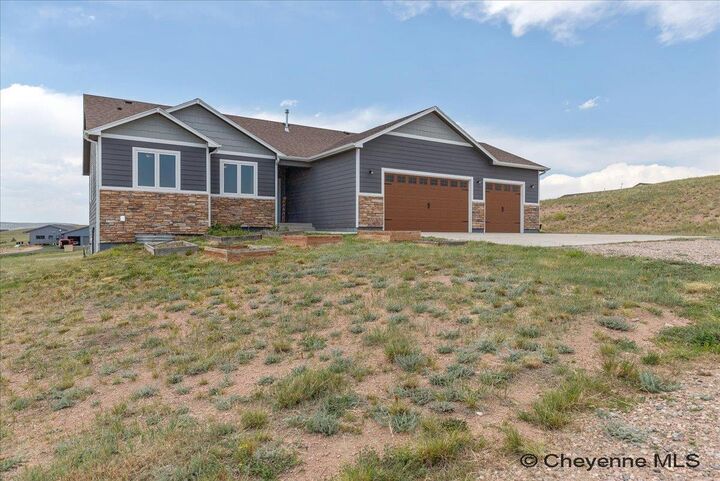 Property Photo: 1076 South Mule Trl WY 82009