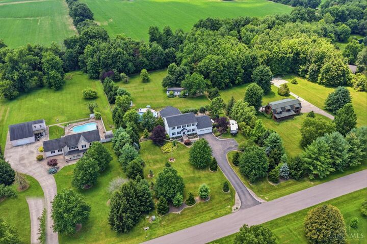 Property Photo: 4401 Thornview Drive OH 45152