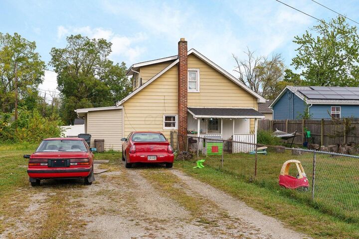 Property Photo:  1775 Alcoy Drive  OH 43227 