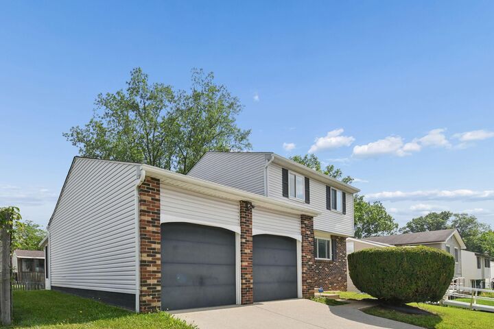 Property Photo: 2570 Niantic Drive OH 43224