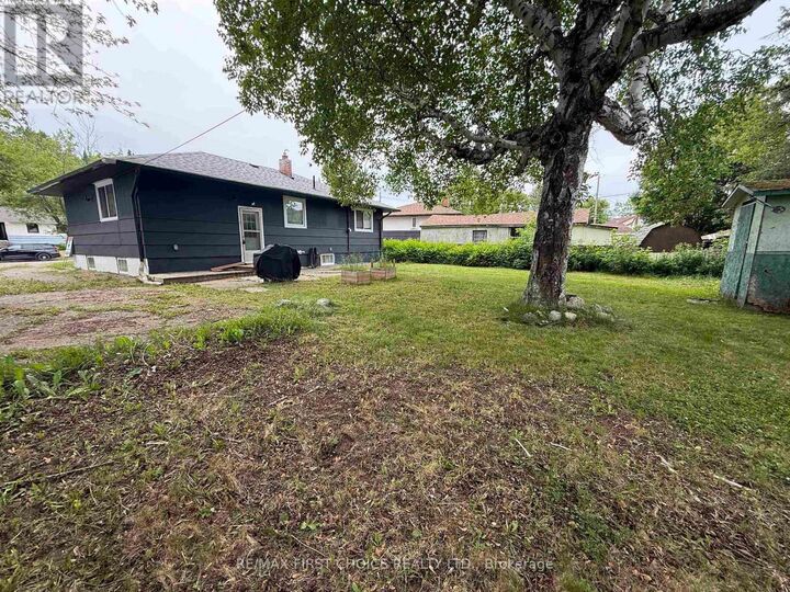Property Photo: 79 Maple Crescent ON P0T 1C0