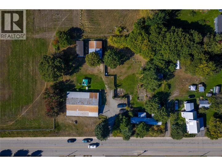 Property Photo: 419 Edward Street BC V0E 2S0