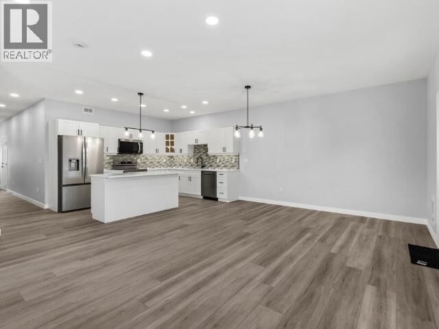 Property Photo:  13-275 Olive May Way  YT Y1A 0W4 