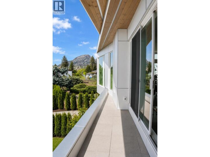 Property Photo: 319 Carmel Crescent BC V2A 1R5