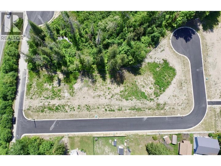 Property Photo:  25 Wiseman Creek Court  BC V0E 2V1 