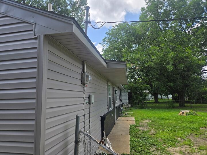 Property Photo:  1900 Goodwin Avenue  AR 72301 