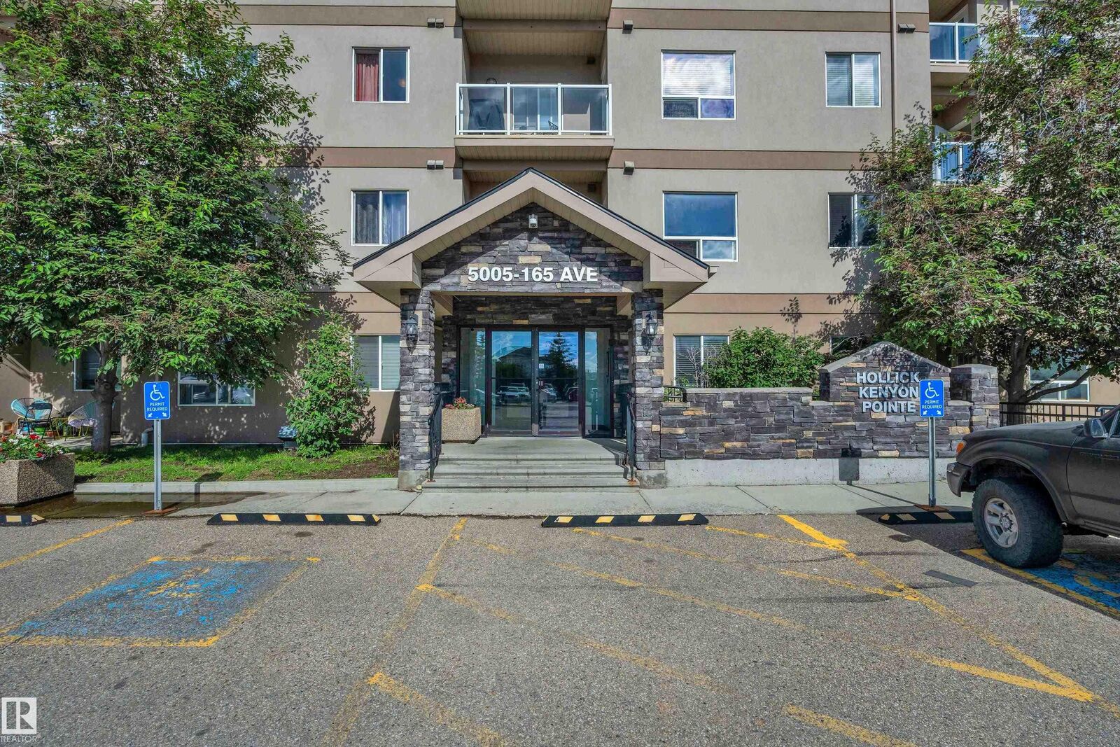 Property Photo: 5005 165 Avenue NW 125 AB T5Y 0L8