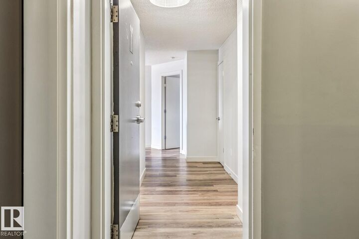 Property Photo: 9715 110 Street NW 404 AB T5K 2M1