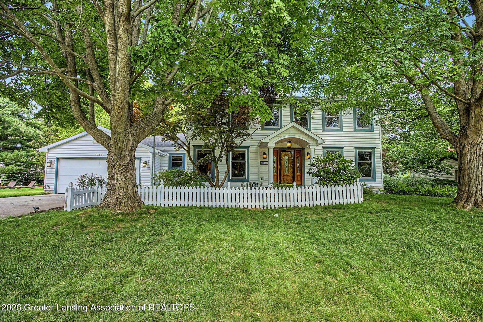 Property Photo:  4288 Indian Glen Drive  MI 48864 