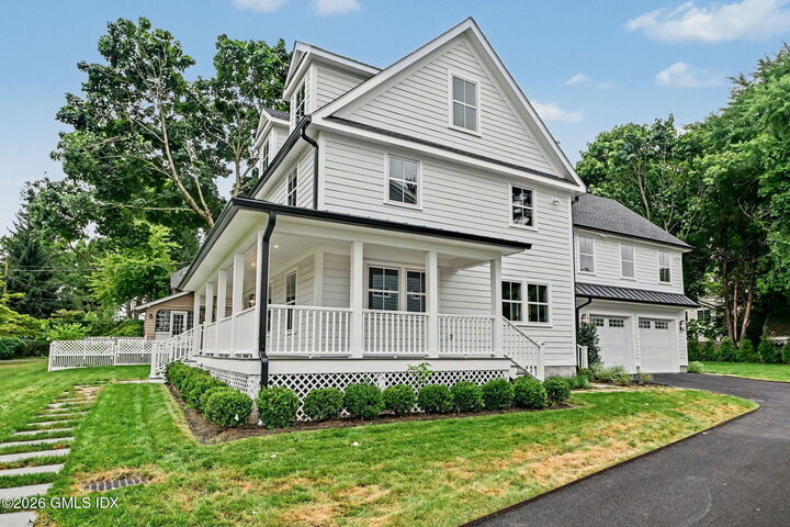 Property Photo: 4 Sachem Lane CT 06830