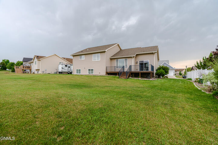 Property Photo:  4819 Feldspar Drive  ND 58503 