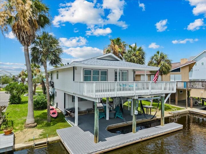 Property Photo:  4306 Spanish Main  TX 77554 