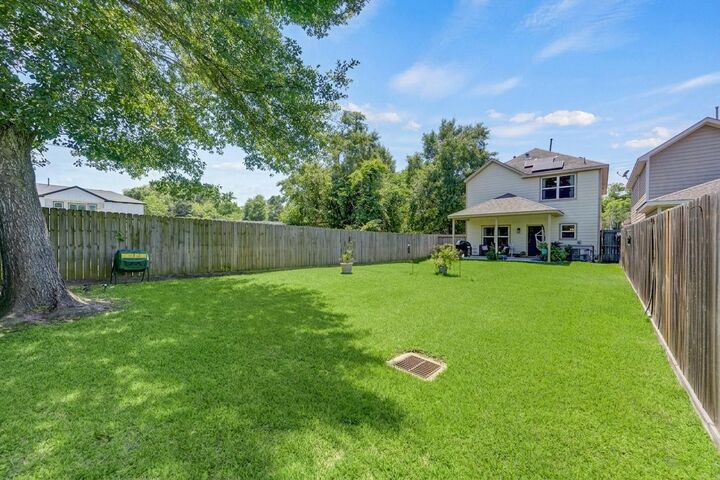 Property Photo: 6314 Cebra Street TX 77091