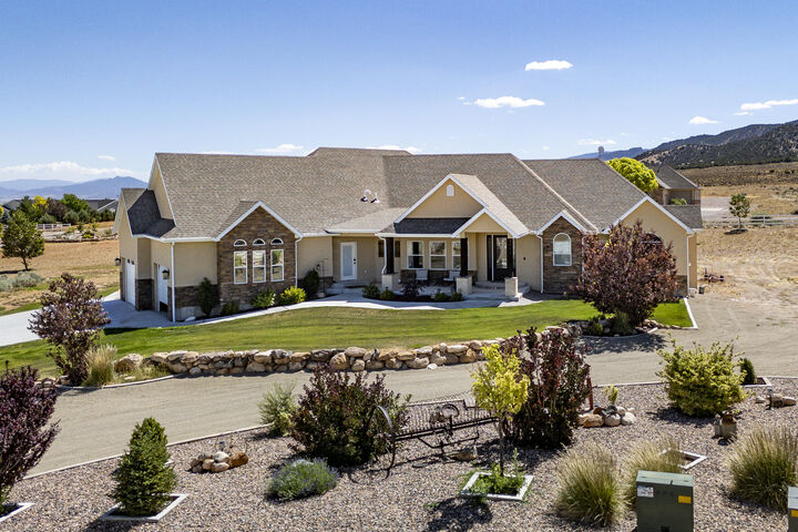 Property Photo: 3311 W Allard Ranch Dr UT 84761