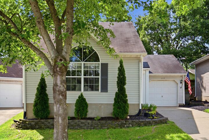 Property Photo:  640 Declaration Court  KY 40509 
