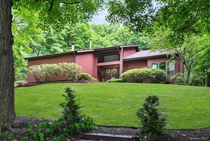 Property Photo: 1 Tenny Lane NY 12518