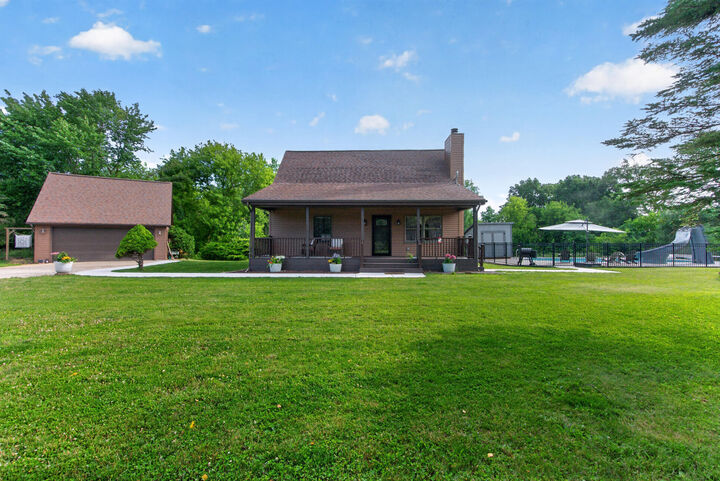 Property Photo:  26999 Division Drive  MI 49224 