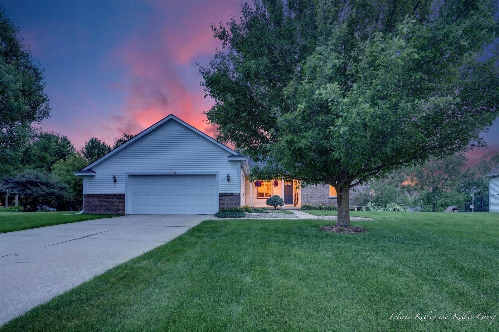 Property Photo:  2033 Orchard Ridge Drive NW  MI 49534 