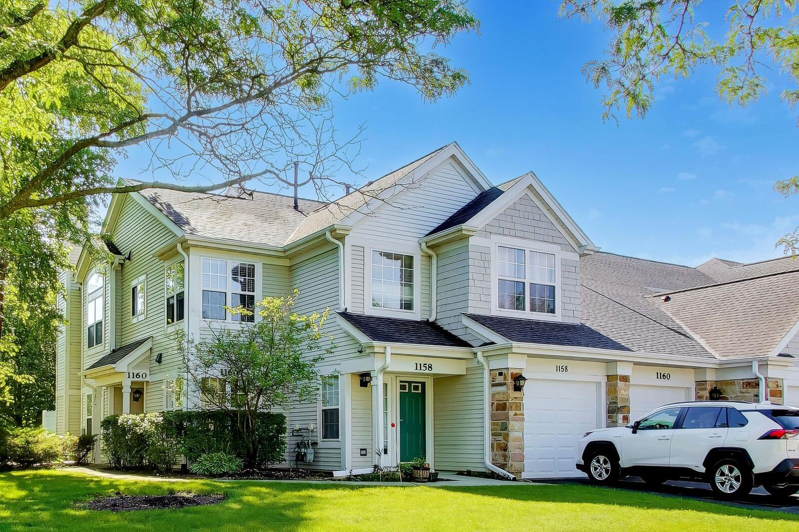 Property Photo:  1160 Bristol Lane  IL 60089 