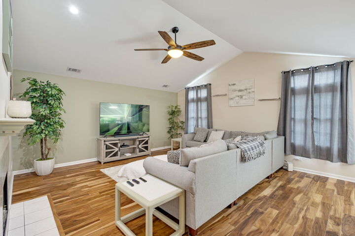 Property Photo:  14547 Club Circle Drive  IL 60452 