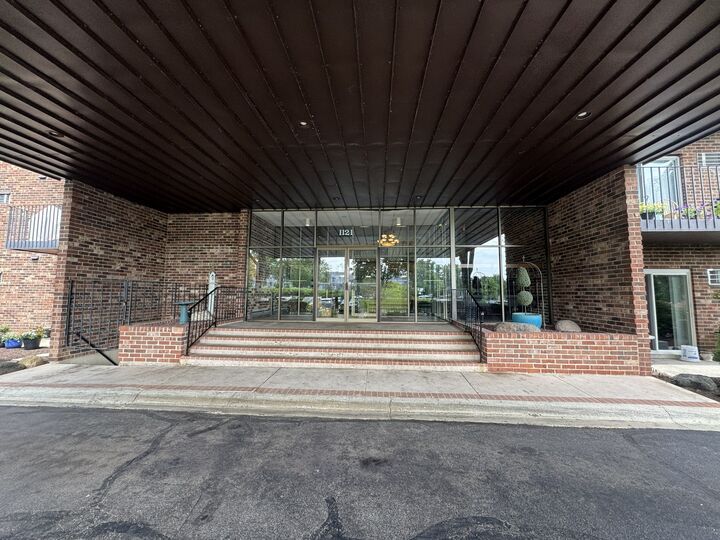 Property Photo: 1121 W Ogden Avenue 157 IL 60563