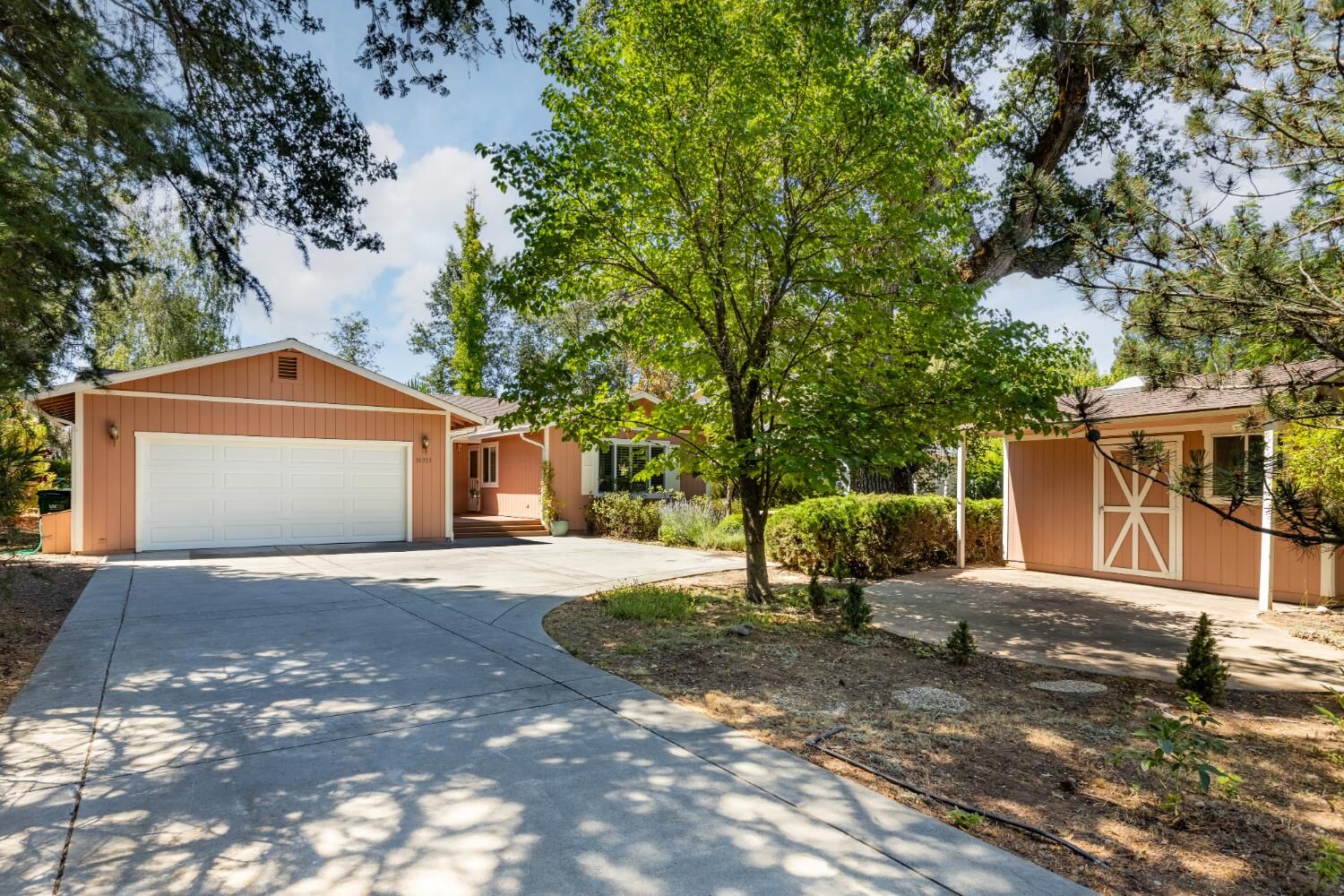 Property Photo:  18313 Lake Forest Drive  CA 95946 