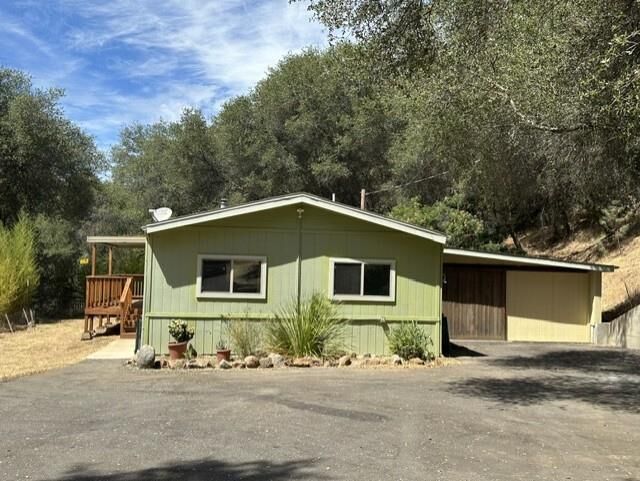 Property Photo: 18368 Harmony Place CA 95949