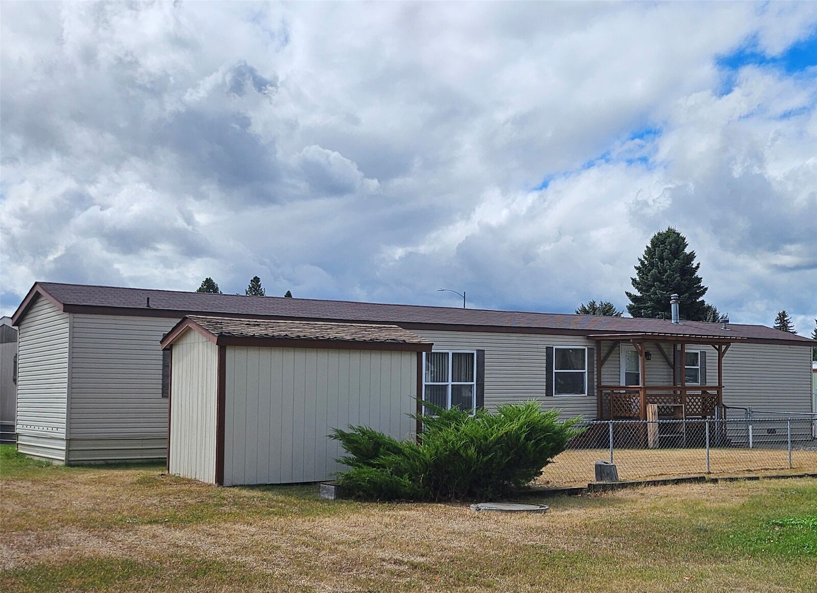 Property Photo: 1813 S Reserve Street 9 MT 59801