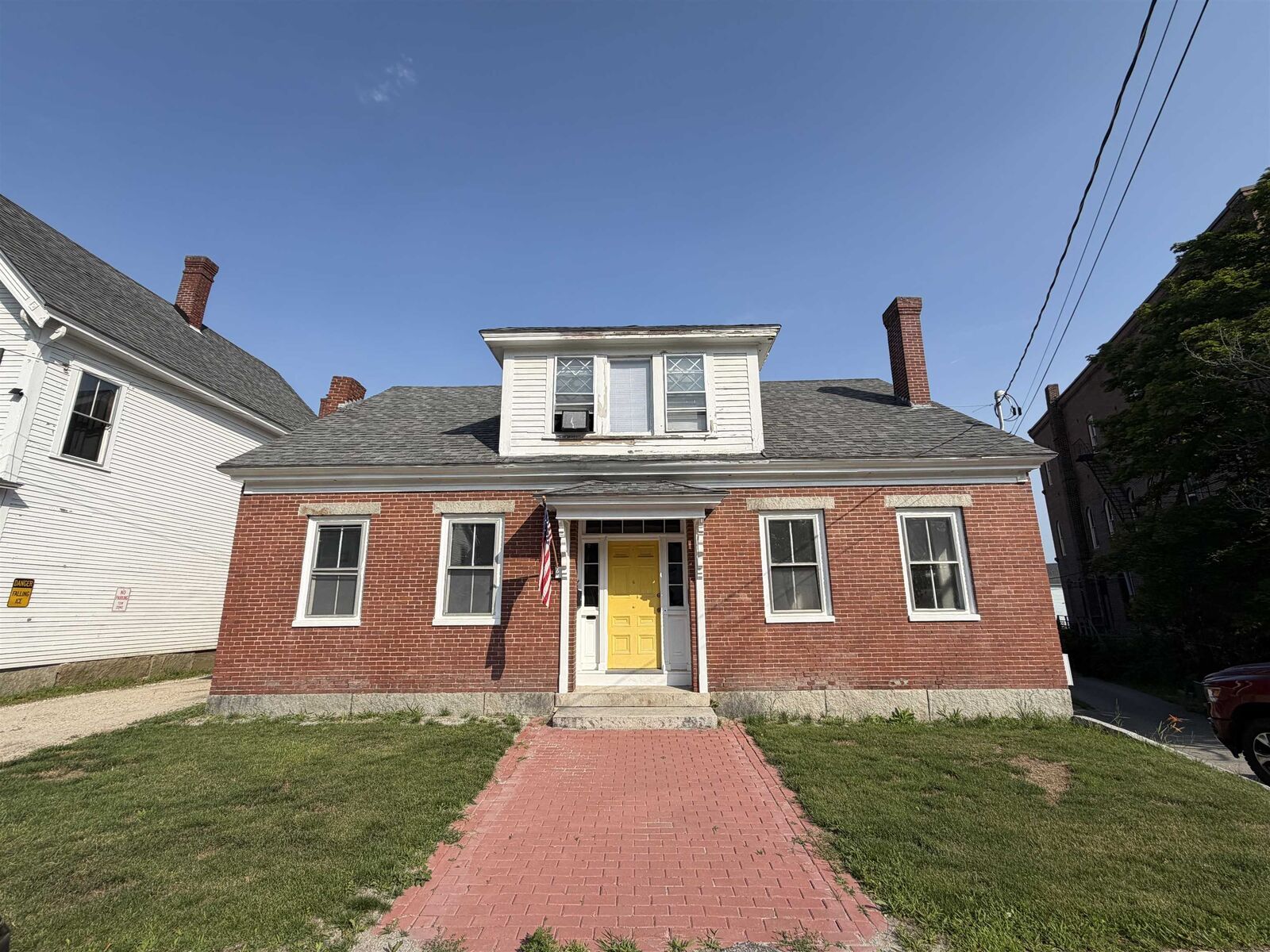 Property Photo: 4 Washington Street NH 03303