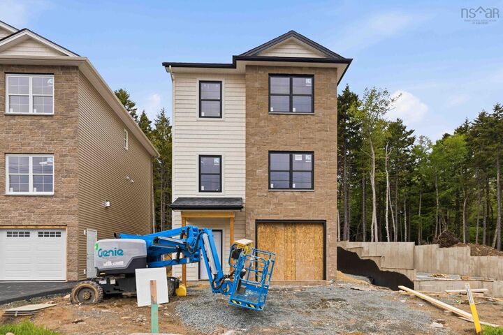 Gar-4 16 Garvey Court — photo 1