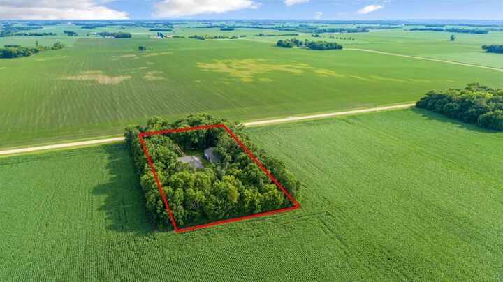 Property Photo: 29742 400th Street MN 56058
