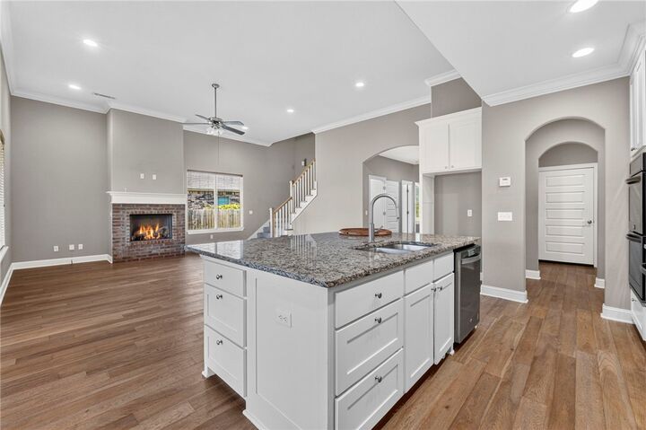 Property Photo:  4104 SW Hollyhock Street  AR 72713 