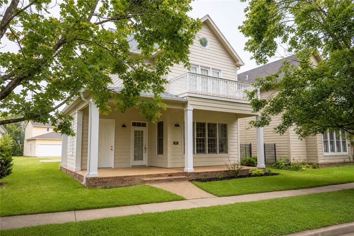 Property Photo: 2651 N Westminster Drive AR 72704