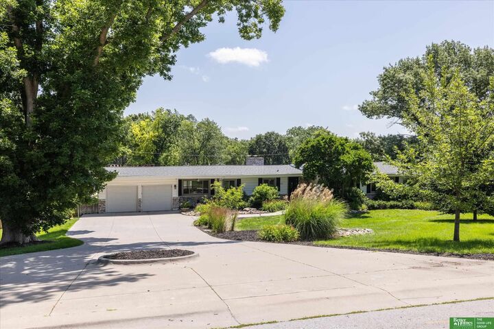 Property Photo: 307 S 96th Street NE 68114