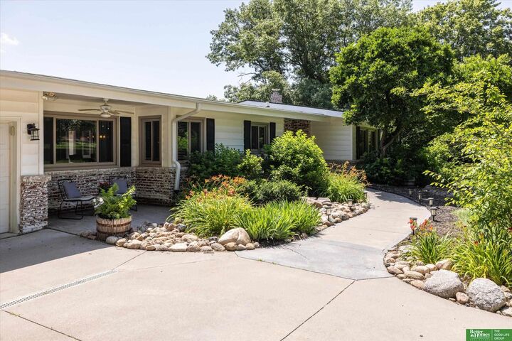 Property Photo:  307 S 96th Street  NE 68114 