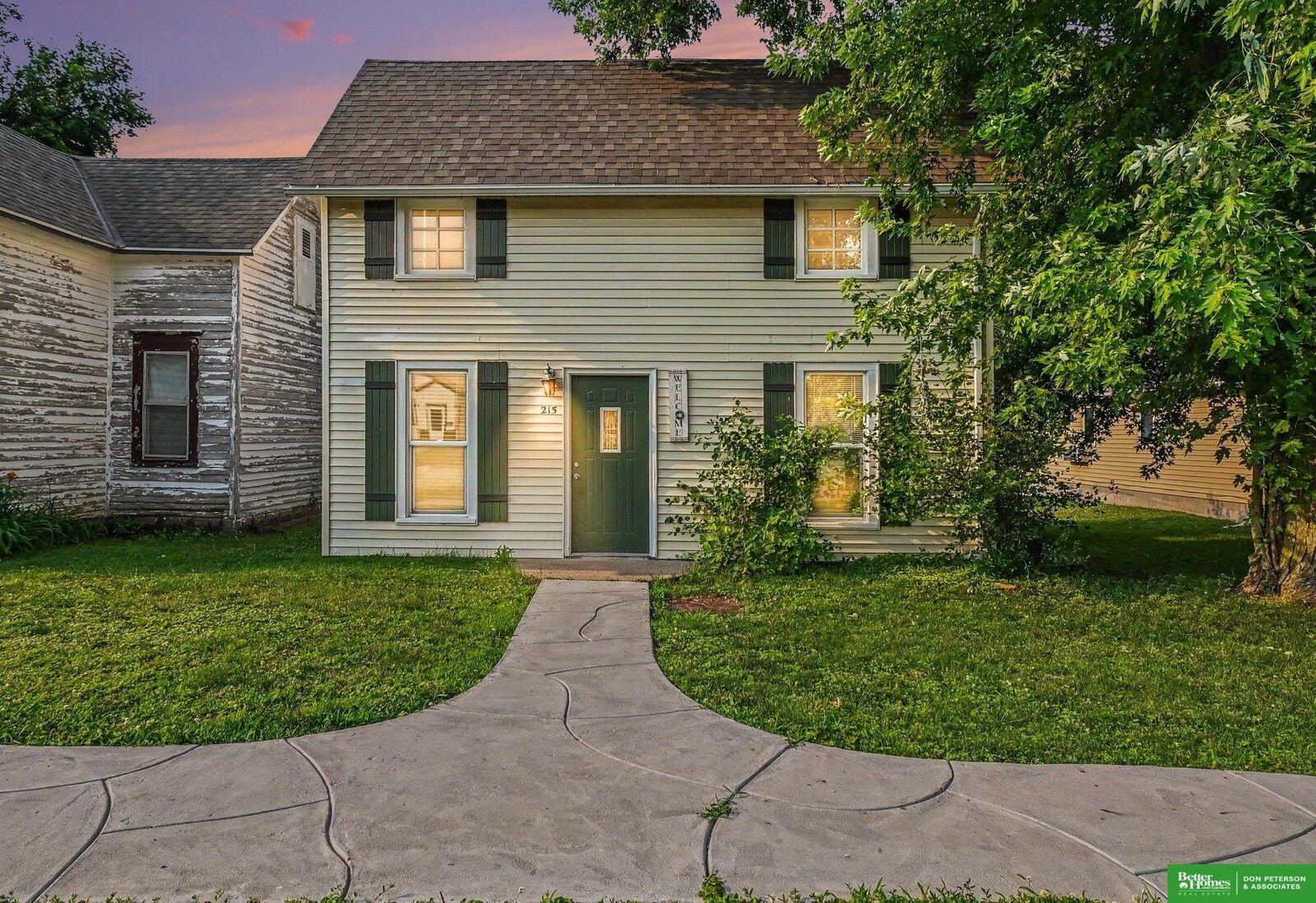 Property Photo:  215 W Main Street  NE 68015 